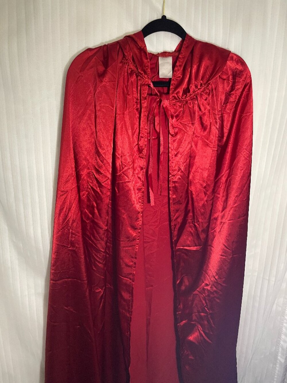 Spirit Red Satin Hooded Cape Cloak Halloween Costume Little Red Riding Hood
